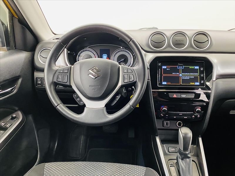 Suzuki Vitara 1,4 BoostJet Allgrip - fotka 10 z 27