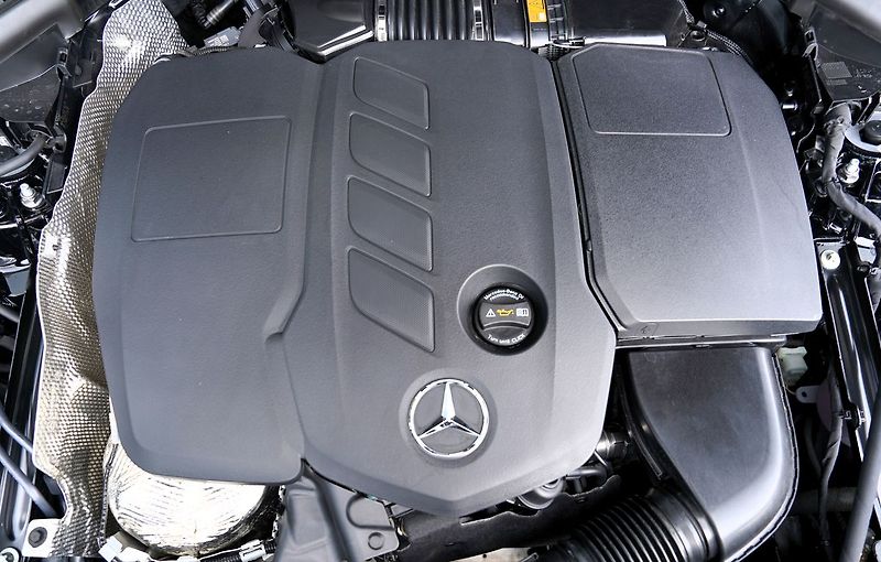 Mercedes-Benz GLC 220d AMG coupe/4Matic/ČR - fotka 10 z 44