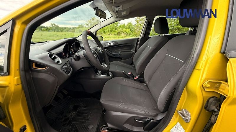 Ford Fiesta - fotka 9 z 17