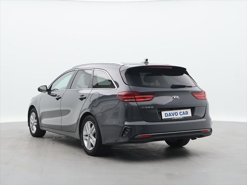 Kia Ceed 1,4 T-GDI Fresh CZ - fotka 5 z 27