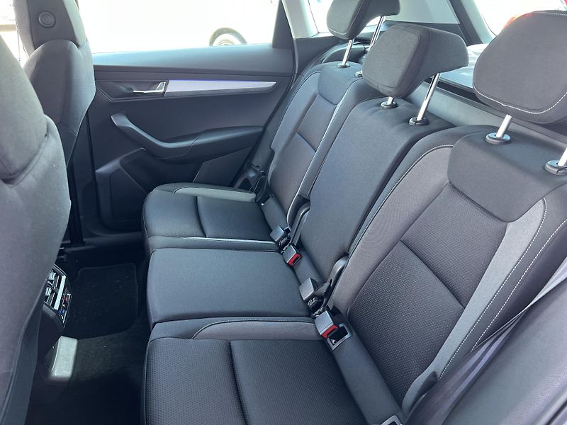 Škoda Karoq Style Plus 2.0TDi 85kw DSG ALU - fotka 31 z 49