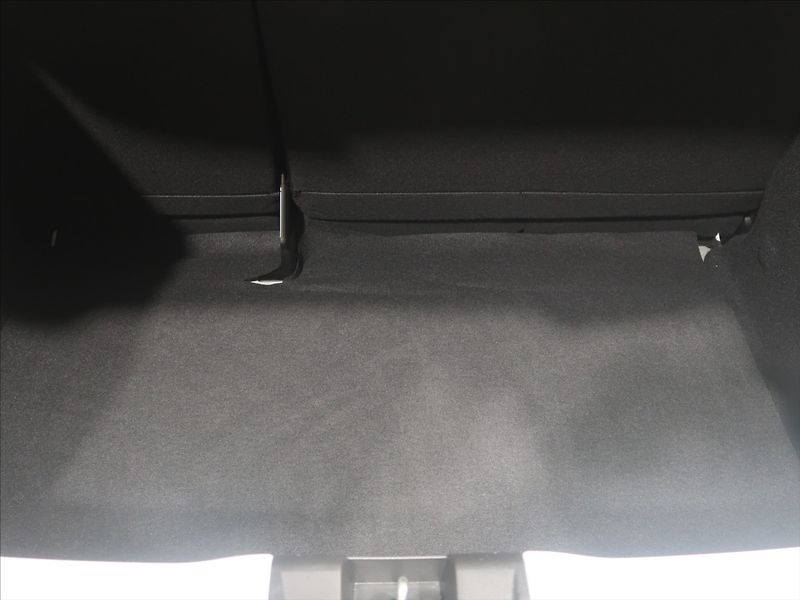 Dacia Sandero 1,0 SCe 67 1. maj. CZ 7800km - fotka 7 z 30