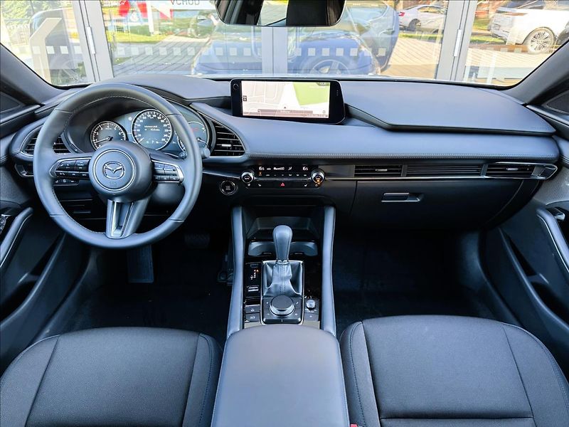 Mazda 3 (2025) 2,0 L X 186PS HB 6AT FWD EXLUS - fotka 9 z 12