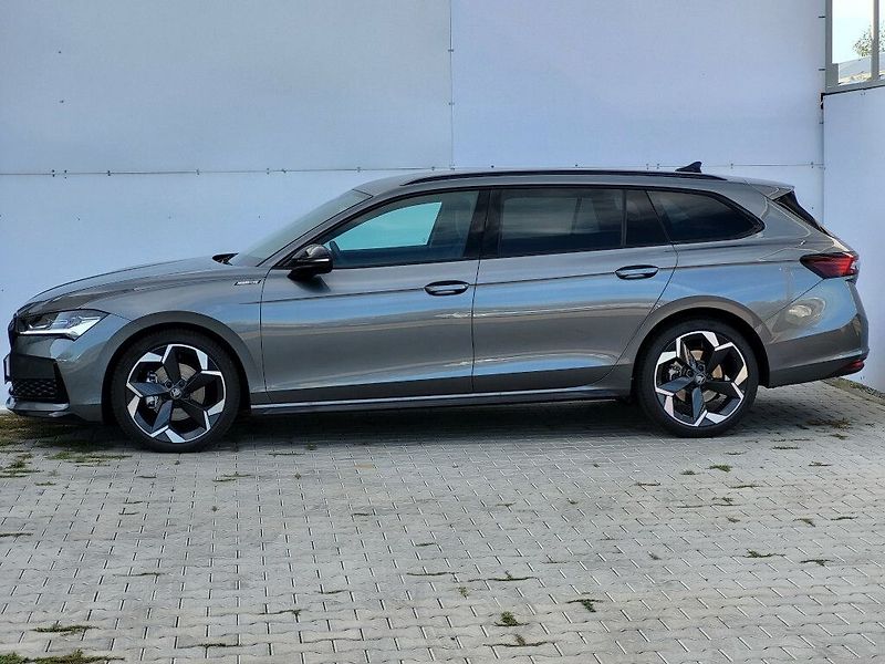 Škoda Superb Sportline 2,0TDI 110kW - fotka 4 z 31