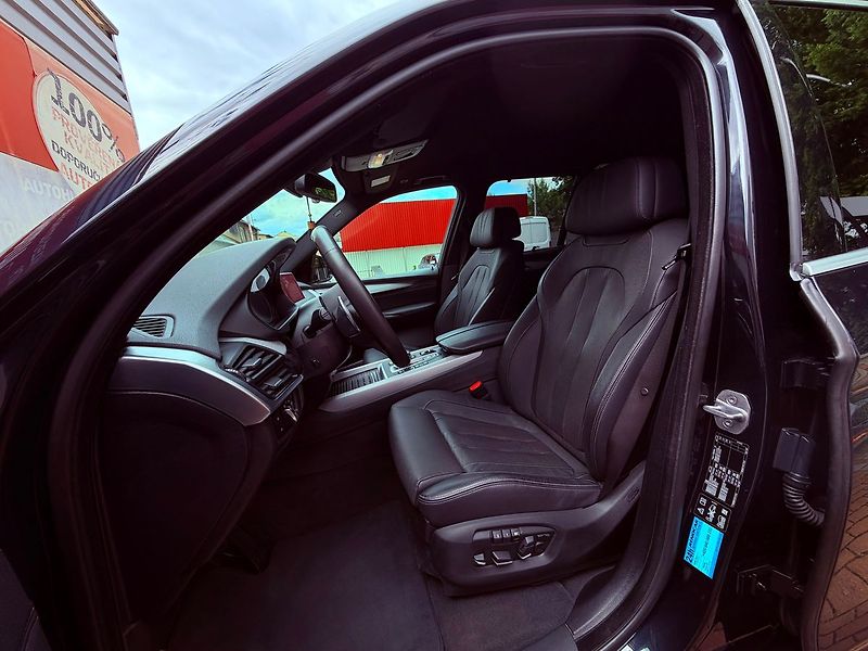 BMW X5 40d xDrive, ČR, Serviska, Vent - fotka 16 z 30