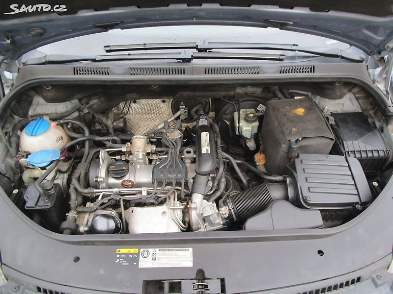 Volkswagen Golf Plus 1,2TSI - 77KW - NOVÝ OLEJ - fotka 22 z 23