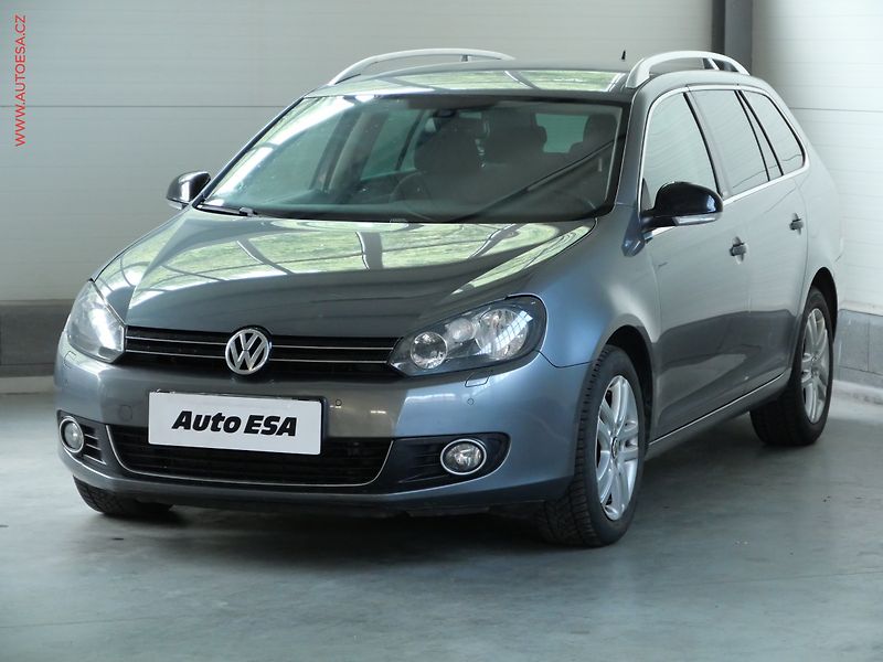 Volkswagen Golf (2011) 2.0TDi, AC, park.čidla - fotka 3 z 19