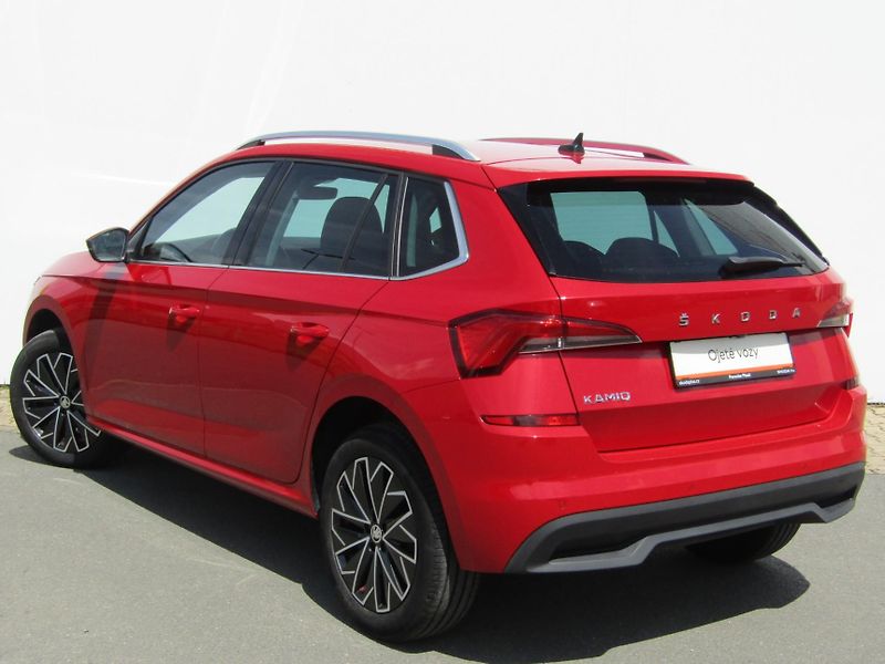 Škoda Kamiq Style 1.0 TSI /85kW 7st.aut.DS - fotka 13 z 30