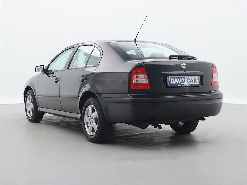 Škoda Octavia 1,6 MPI 75kW Tour Klima 2.Maj - fotka 5 z 26