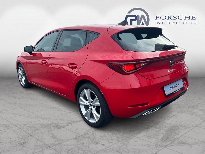 Seat Leon 2.0TDI 110kW FR - fotka 5 z 30