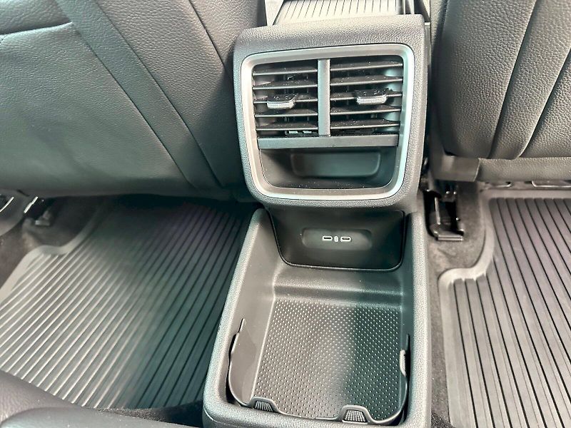 Škoda Octavia (2025) 1.5 TSI 110kW MHEV Top Selecti - fotka 21 z 24