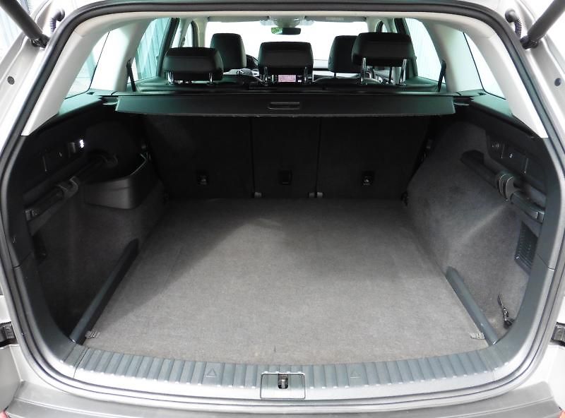 Škoda Kodiaq 2.0 TSi Style+ DSG 4x4 - fotka 8 z 19