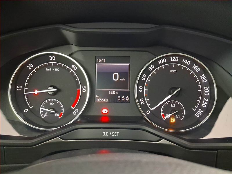 Škoda Superb (2016) Style 2.0 TDI, Serv.kniha - fotka 11 z 21