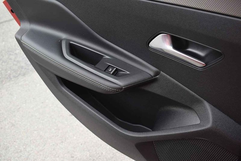 Peugeot kombíky umí. Platí to i novém 308 SW