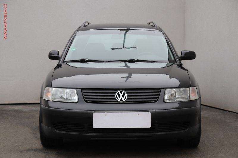 Volkswagen Passat (1999) 1.9TDi - fotka 2 z 3