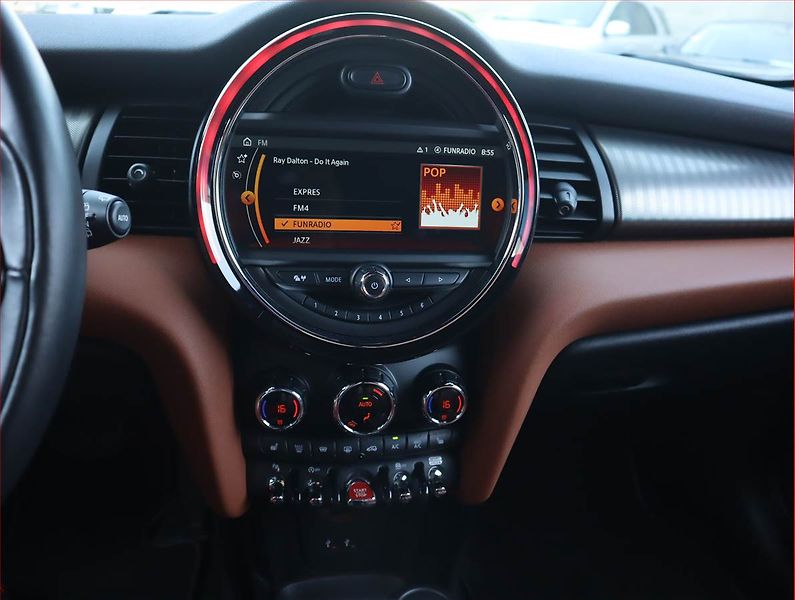 Mini Ostatní (2020) Cooper S - fotka 12 z 21
