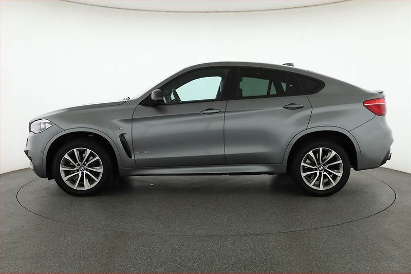 BMW X6 (2016) M Paket xDrive35i - fotka 3 z 19