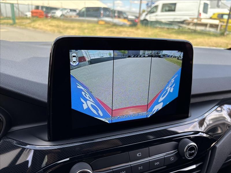 Ford Kuga 2,0 EcoBlue ST-Line X AWD AUT - fotka 44 z 50