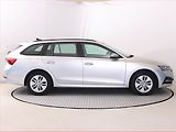 Škoda Octavia (2022) Ambition 2.0 TDI, digi klima - náhled 6