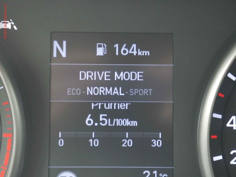Hyundai i30 (2022) 1.5 T-GDi, 1.maj,ČR, Navi - fotka 15 z 23