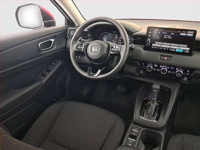 Honda HR-V (2024) e:HEV 1.5 i-MMD - fotka 7 z 18