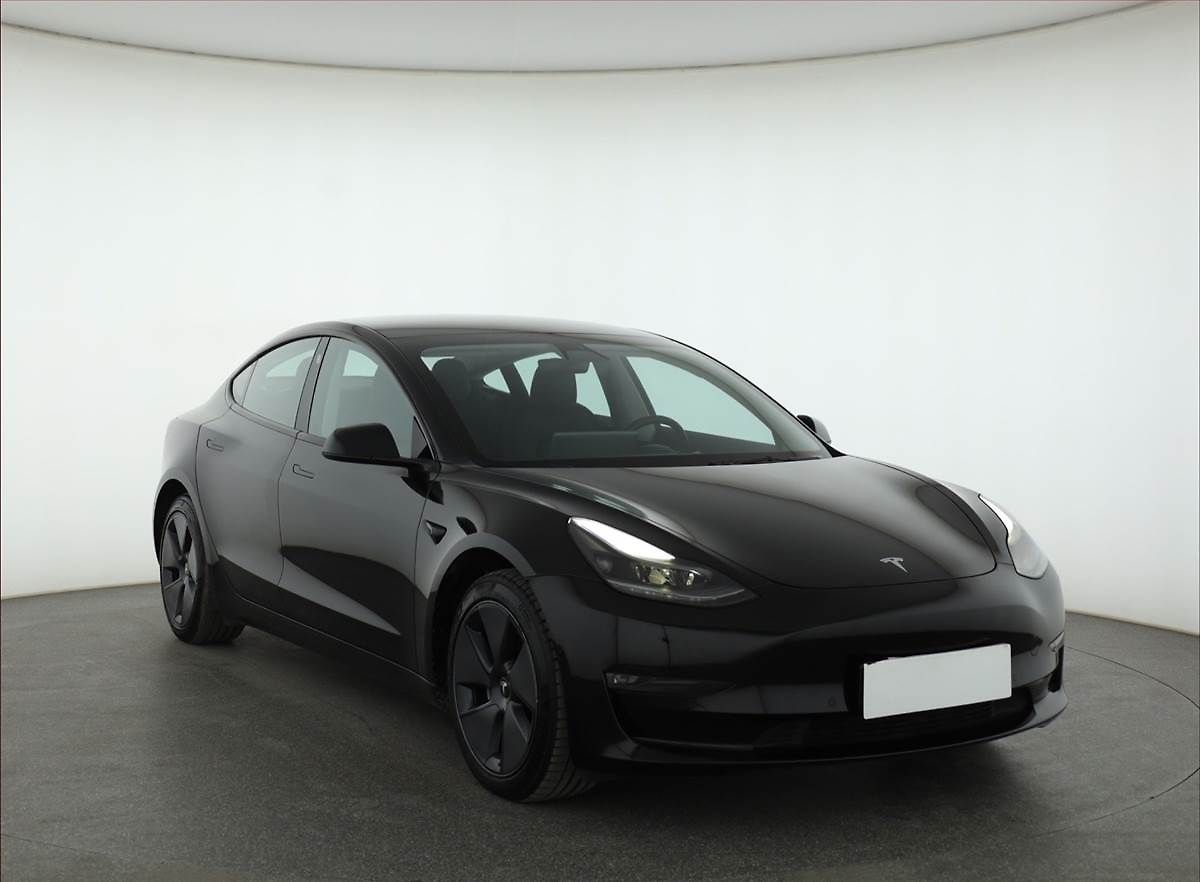 Tesla Model 3 Long Range 4WD 74kWh, SoH 95%