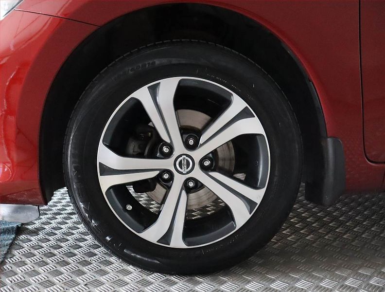 Nissan Pulsar (2016) 1.2 DIG-T, Serv.kniha - fotka 15 z 19