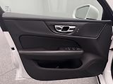 Volvo V60 D3 MOMENTUM  AUT CZ 1.maj - náhled 16