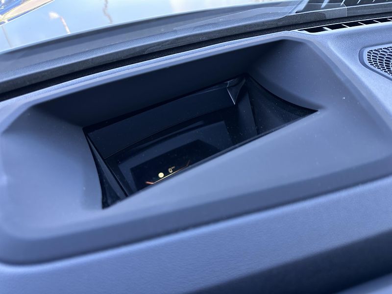 BMW Řada 3 320d xDrive M-Sport Touring - fotka 16 z 31