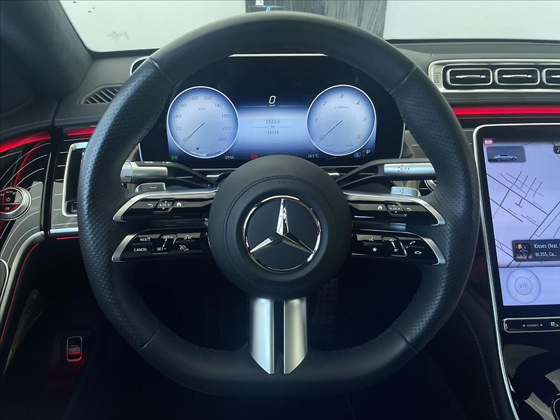 Mercedes-Benz Třídy S 450 d 4MATIC L AMG Line - fotka 10 z 21