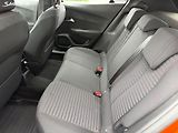 Peugeot 2008 1.2 PureTech 74 kW / tažné - náhled 12