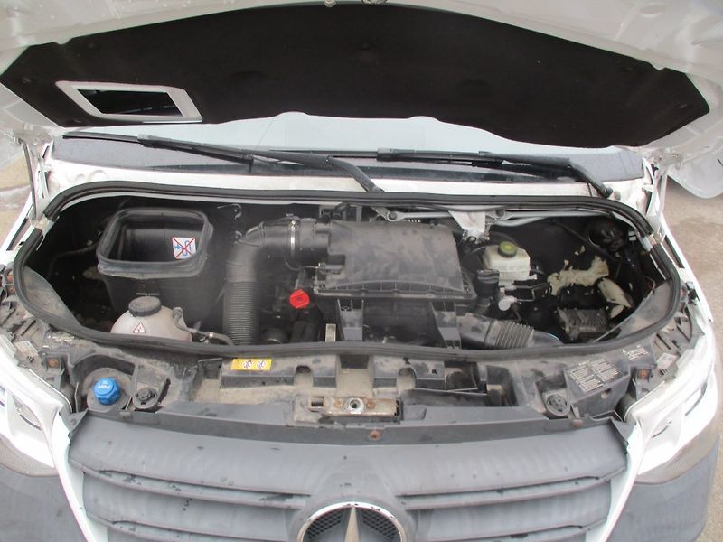 Mercedes-Benz Sprinter 2.2, 316 CDi, 8 palet, HC - fotka 26 z 26