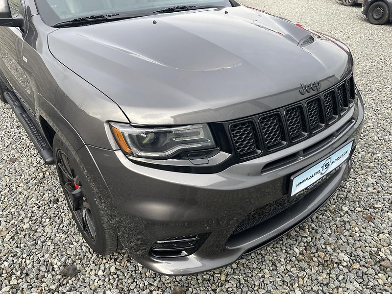 Jeep Grand Cherokee 6.4i 480PS HEMI SRT CZ 78000KM - fotka 63 z 187