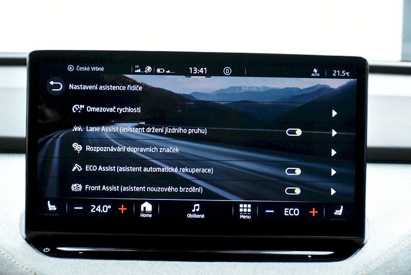 Škoda Enyaq (2021) 80  82 kWh  1  50 kW      1° p - fotka 20 z 24