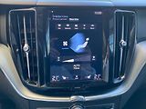 Volvo XC60 D4 AWD MOMENTUM - náhled 18