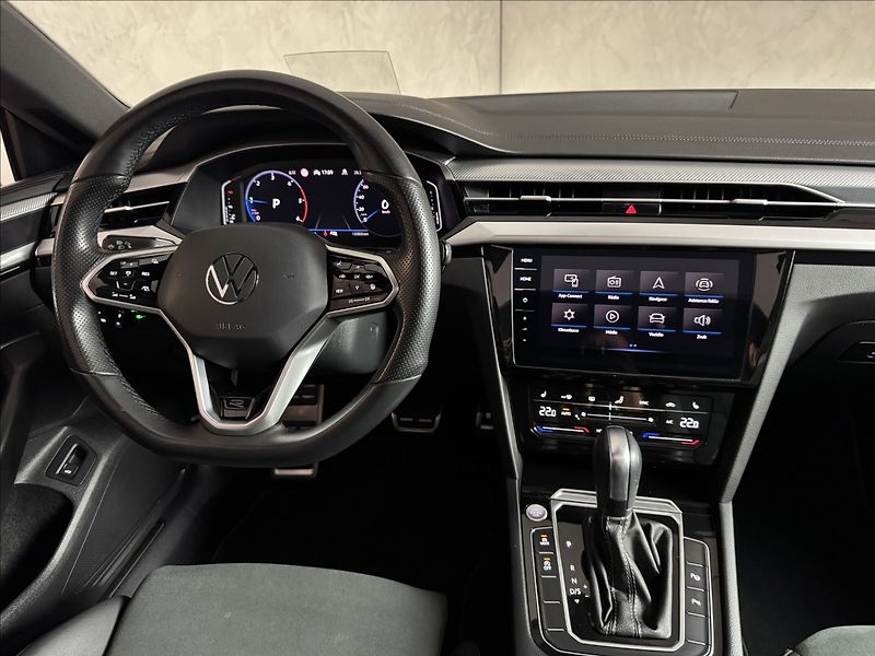 Volkswagen Arteon Shooting Brake 2,0 TDi  DSG R-Line IQ Light V - fotka 20 z 50