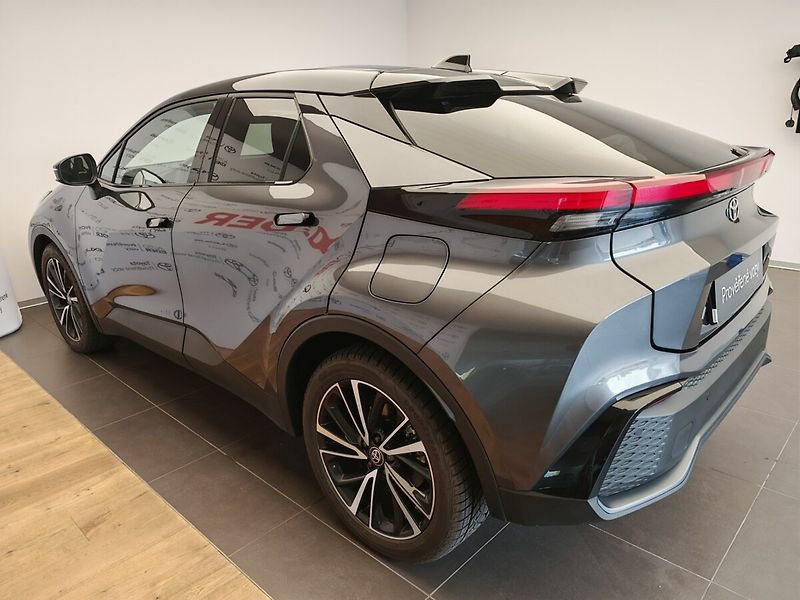 Toyota C-HR 2.0 Hybrid 4x2 Executive - fotka 6 z 48