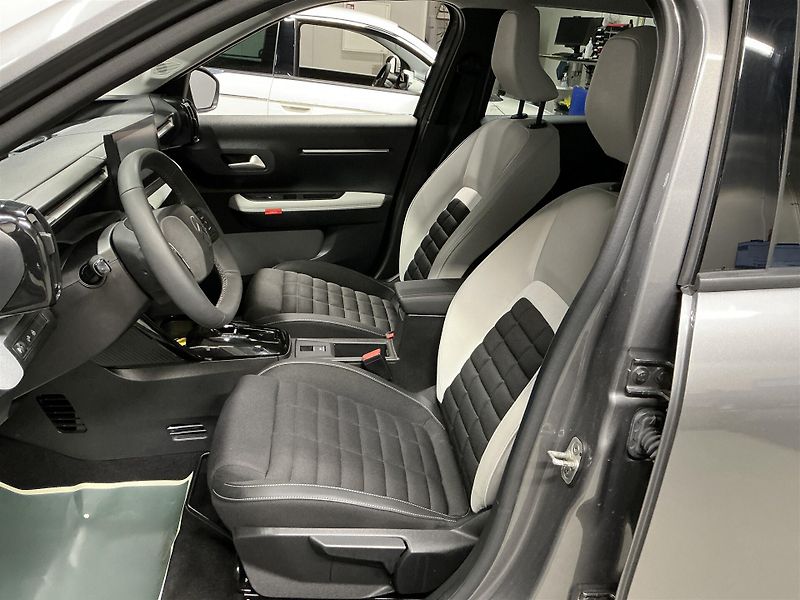 Citroën ë-C3 Aircross 44kWh Plus Carplay Kamera - fotka 8 z 18