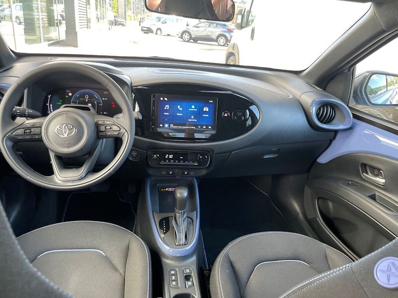 Toyota Aygo 1,5 STYLE - fotka 7 z 11