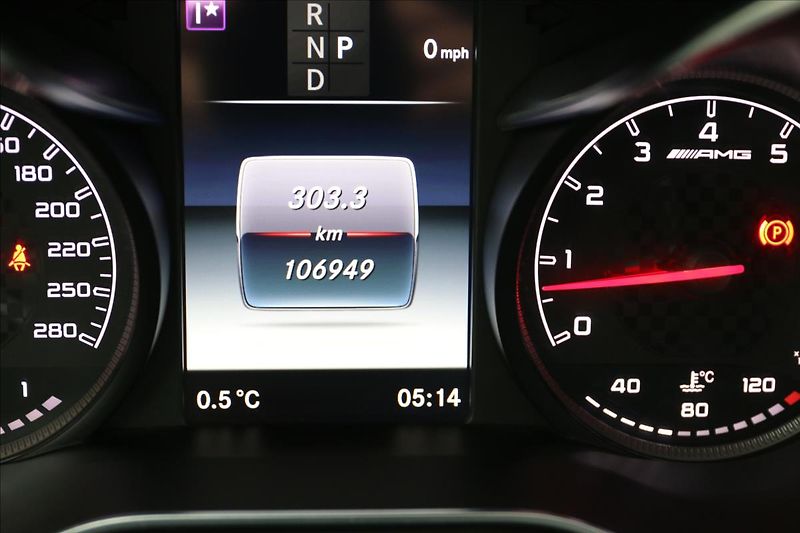 Mercedes-Benz GLC 3,0 43 AMG, Automat, Tažné - fotka 32 z 61