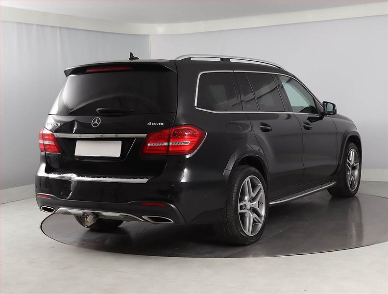 Mercedes-Benz GLS (2016) 500 4MATIC - fotka 5 z 29