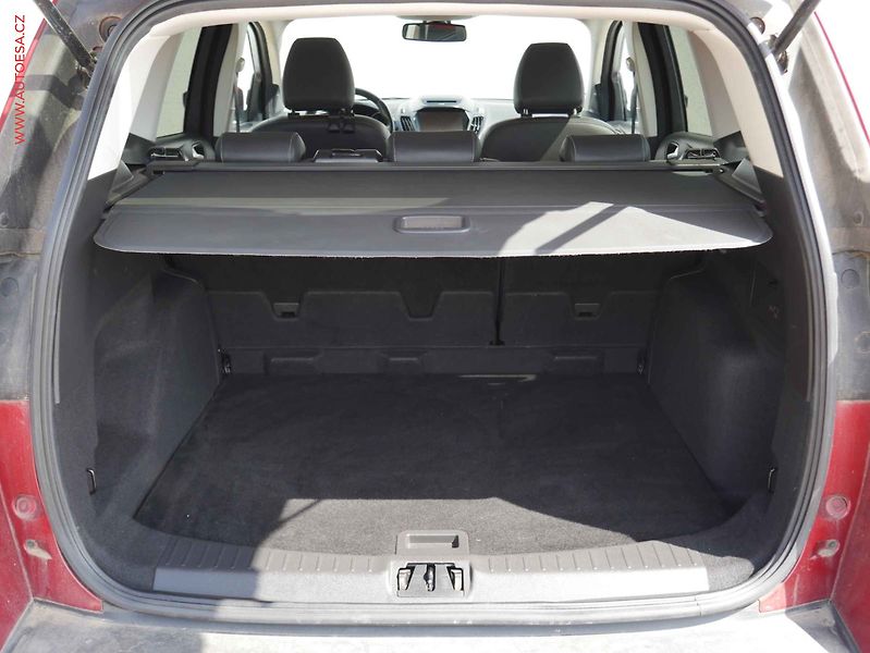 Ford Kuga (2019) 1.5 EB, ČR, AC, navi - fotka 7 z 20