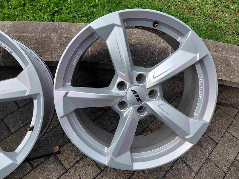 Ostatní _19ALU ATS 5x112 8J 19H2 ET45 - fotka 4 z 4