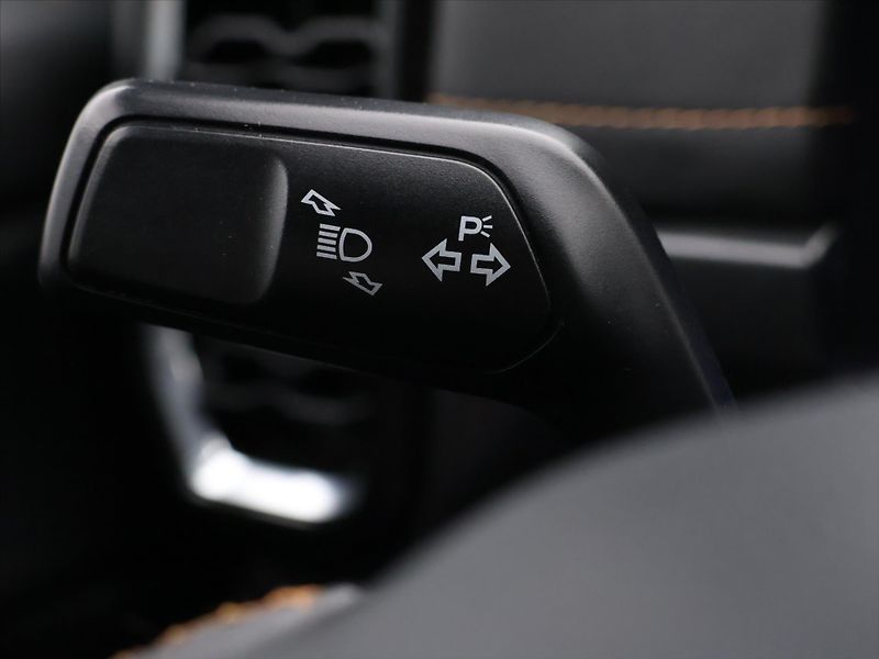 Ford Ranger 3,0 V6 TDi Double Cab Wildtrak - fotka 20 z 41