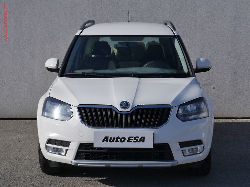 Škoda Yeti (2014) 2.0 TDi 4x4, ČR, AC, zmk - fotka 2 z 14