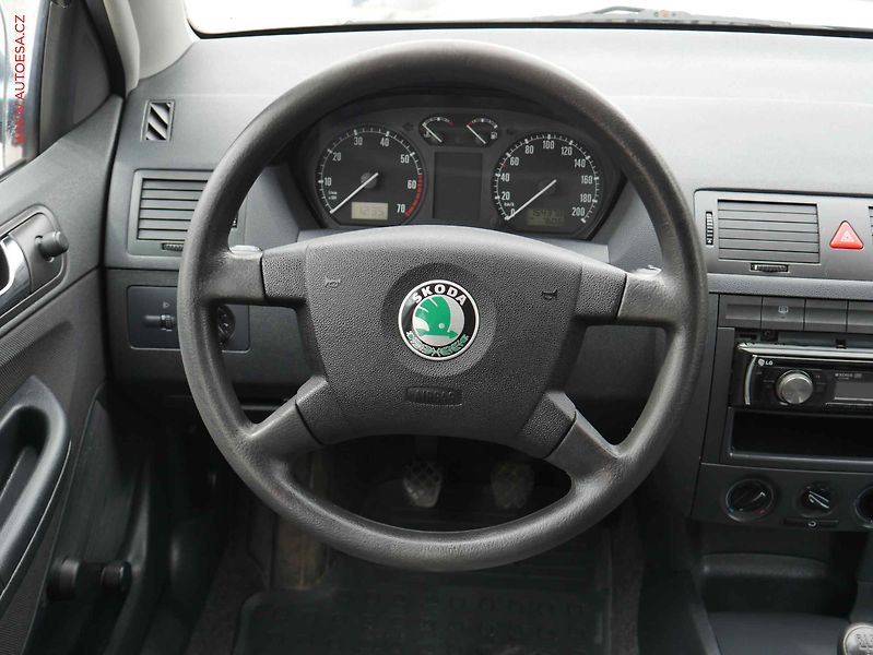Škoda Fabia (2004) 1.2i, ČR, TZ - fotka 11 z 16