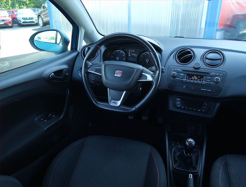 Seat Ibiza (2013) 1.2 TSI, Tempomat - fotka 7 z 17