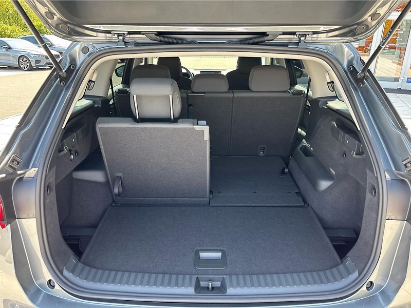 Škoda Kodiaq 2,0 TDI 110 kW SELECTION DSG - fotka 29 z 30