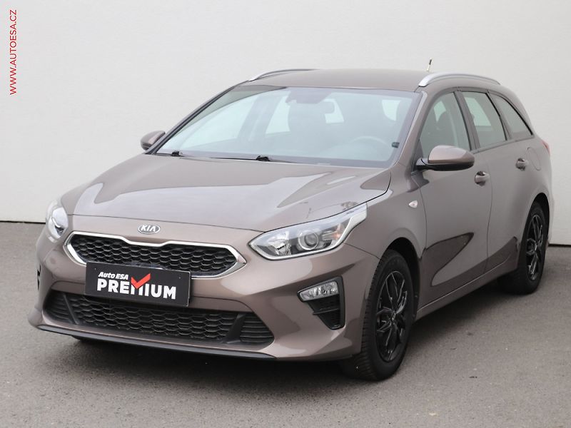 Kia Ceed (2019) 1.4 T-GDi, Vision, navi - fotka 3 z 3