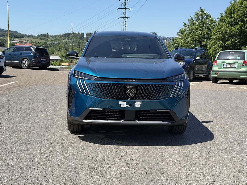 Peugeot 5008 (2026) GT Hybrid 145 e-DCS6 SUMMER BL - fotka 8 z 28